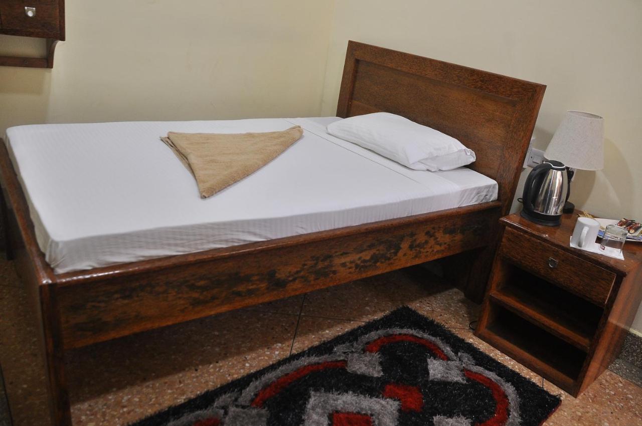 Plumeria Motel - Stone Town Zanzibar Екстериор снимка