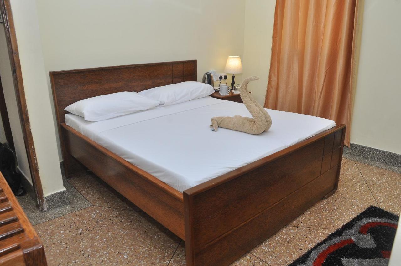 Plumeria Motel - Stone Town Zanzibar Екстериор снимка